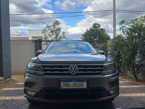 VOLKSWAGEN TIGUAN 1.4 250 TSI TOTAL FLEX ALLSPACE TIPTRONIC VOLKSWAGEN TIGUAN 1.4 250 TSI TOTAL FLEX ALLSPACE TIPTRONIC